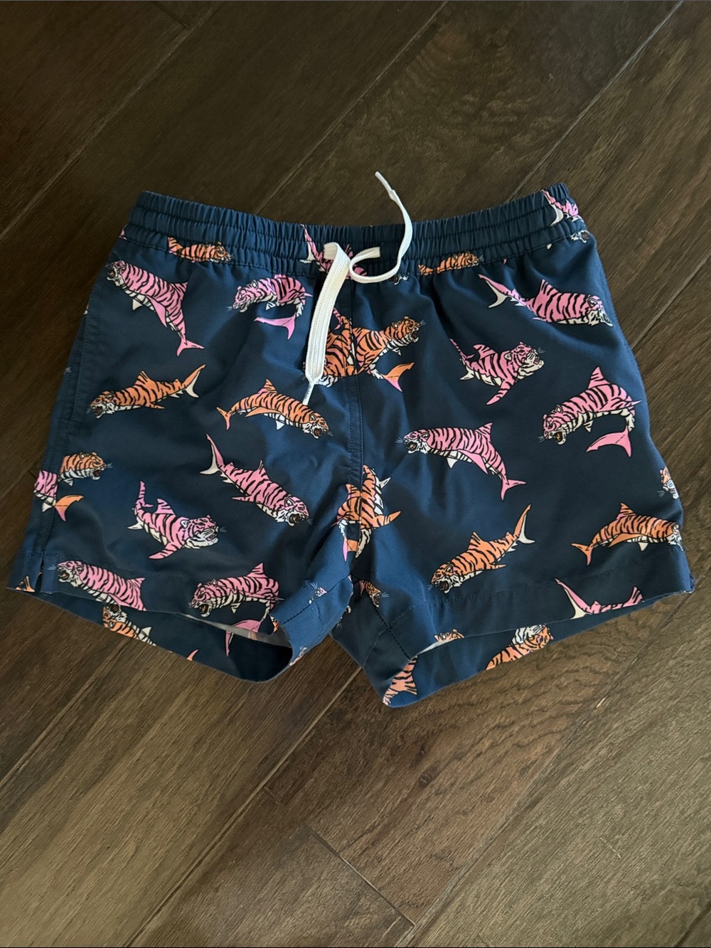 Chubbies little Boys Apex predator swim trunks size small 8/9 like new condition